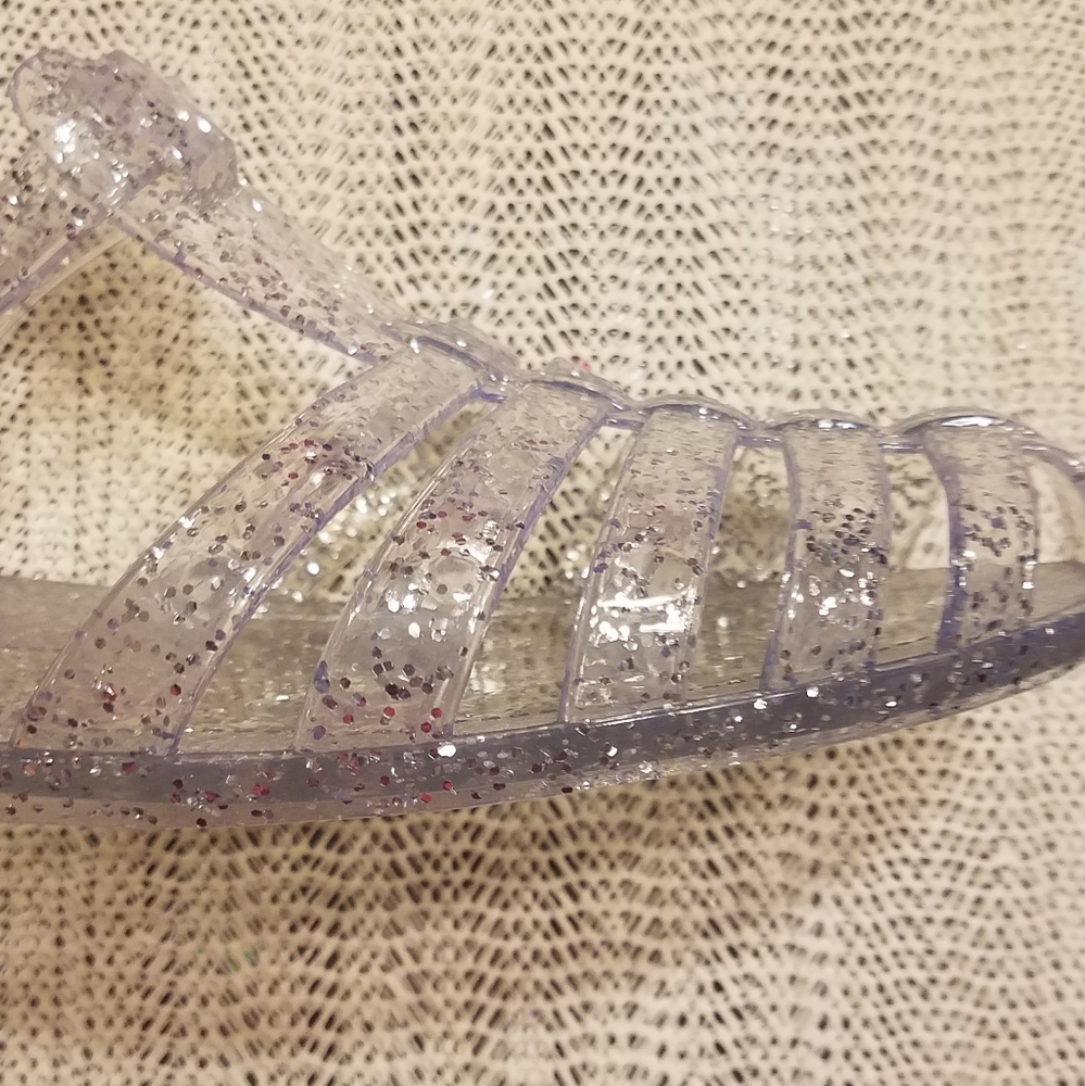 Flat Jelly Sandals - Picture 8 of 11